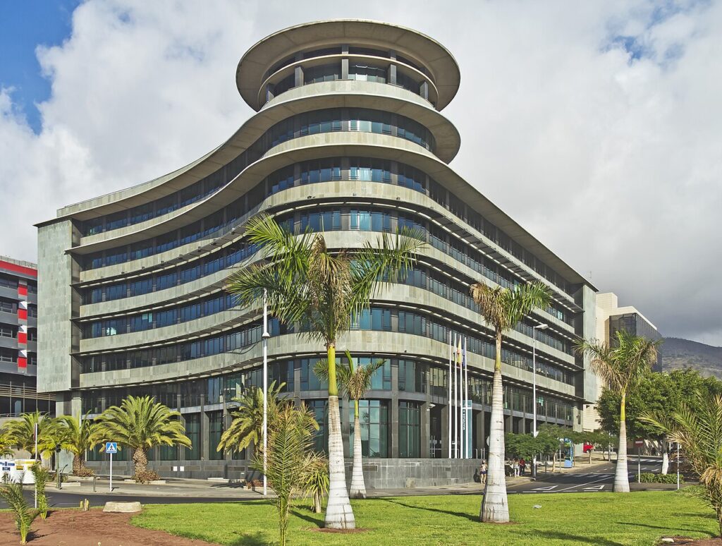 Edificio de Usos Múltiples II del Gobierno de Canarias, en Santa Cruz de Tenerife