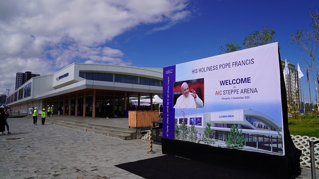 El papa Francisco durante su visita a Mongolia, en septiembre de 2023