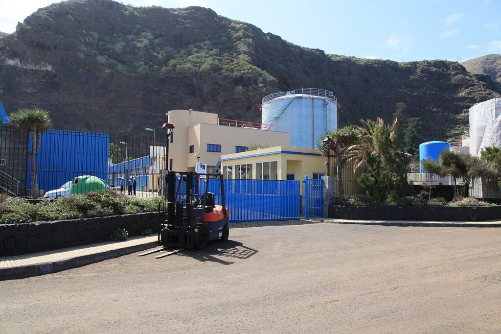 Central térmica de Los Guinchos, en La Palma (imagen de archivo)