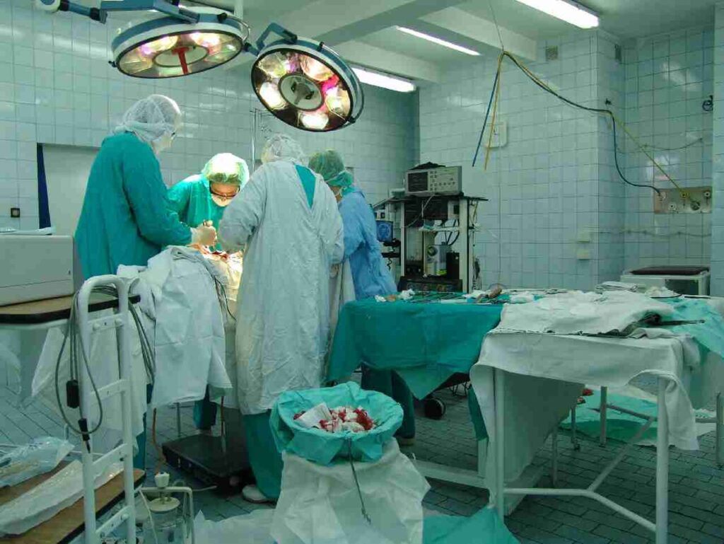 Quirófano de un hospital (imagen de archivo)