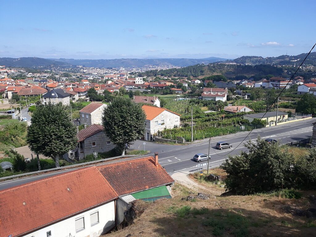 Vista de la ciudad de Ourense desde la capilla de Santa Águeda