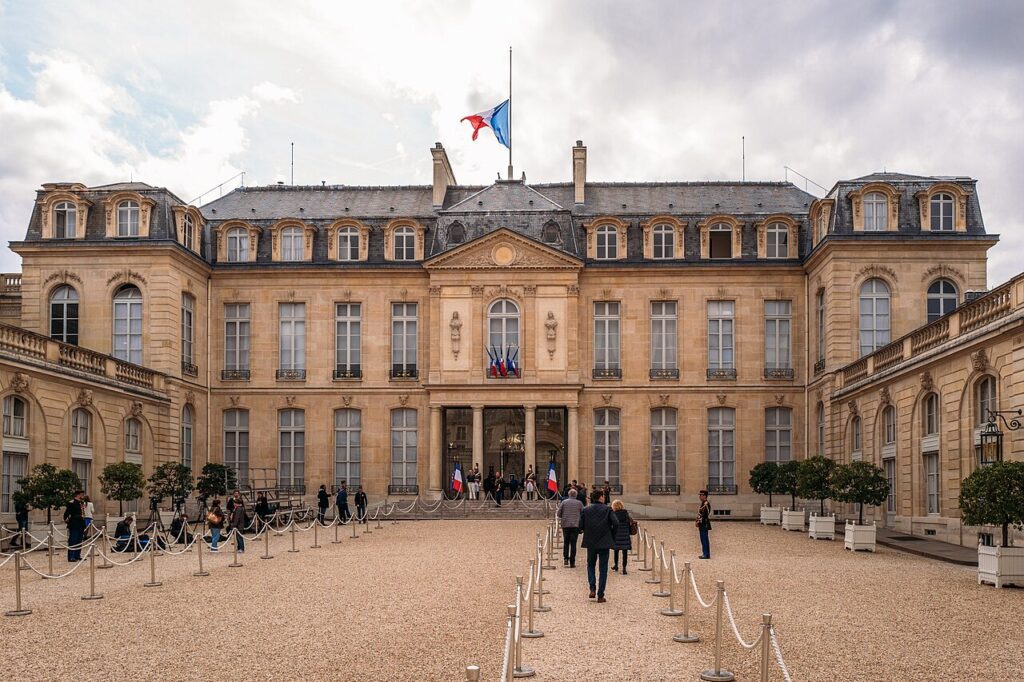 Fachada del Palacio del Elíseo, en París