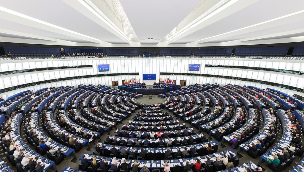 Hemiciclo del Parlamento Europeo en Estrasburgo durante una sesión plenaria