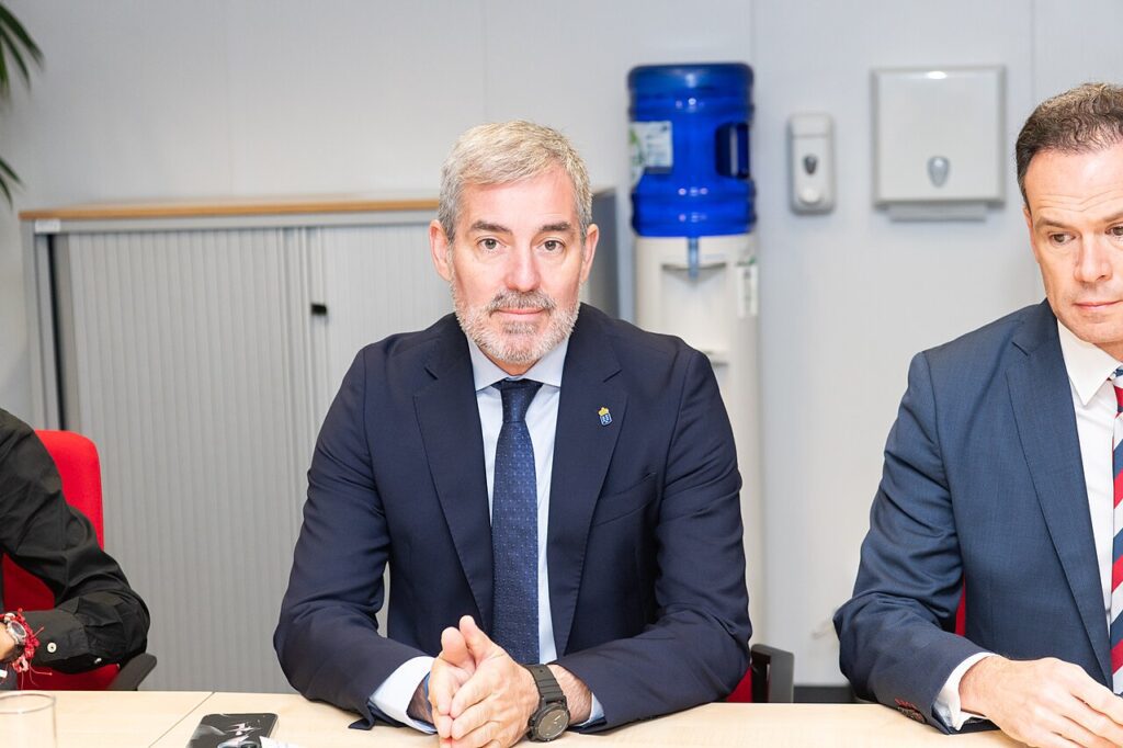Fernando Clavijo, presidente del Gobierno de Canarias, durante una visita a la Comisión Europea en 2023