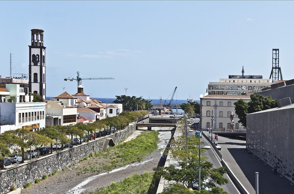 Cauce del barranco de Santos a su paso por Santa Cruz de Tenerife