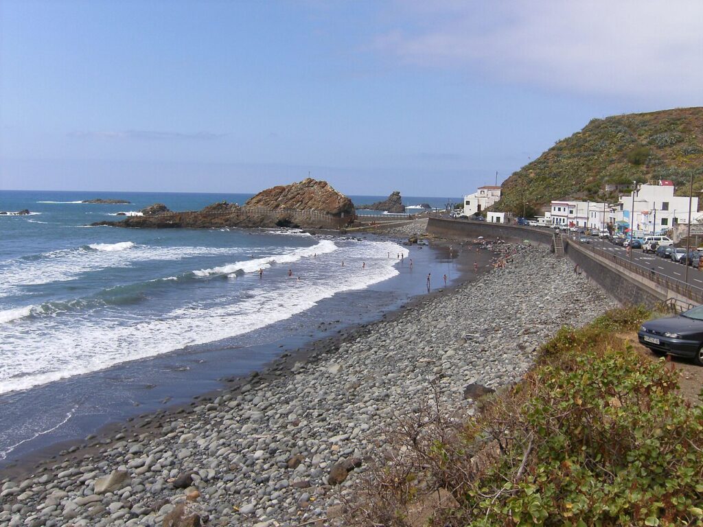 Playa del Roque de las Bodegas, en Taganana, en el norte de Anaga