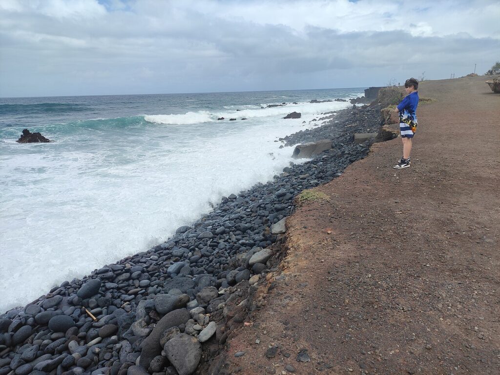 Explanada del muelle de Puerto de la Cruz, en el norte de Tenerife