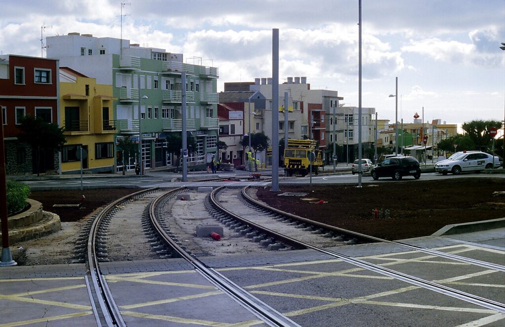 Avenida de los Menceyes, en La Laguna, durante las obras del tranvía (imagen de archivo)