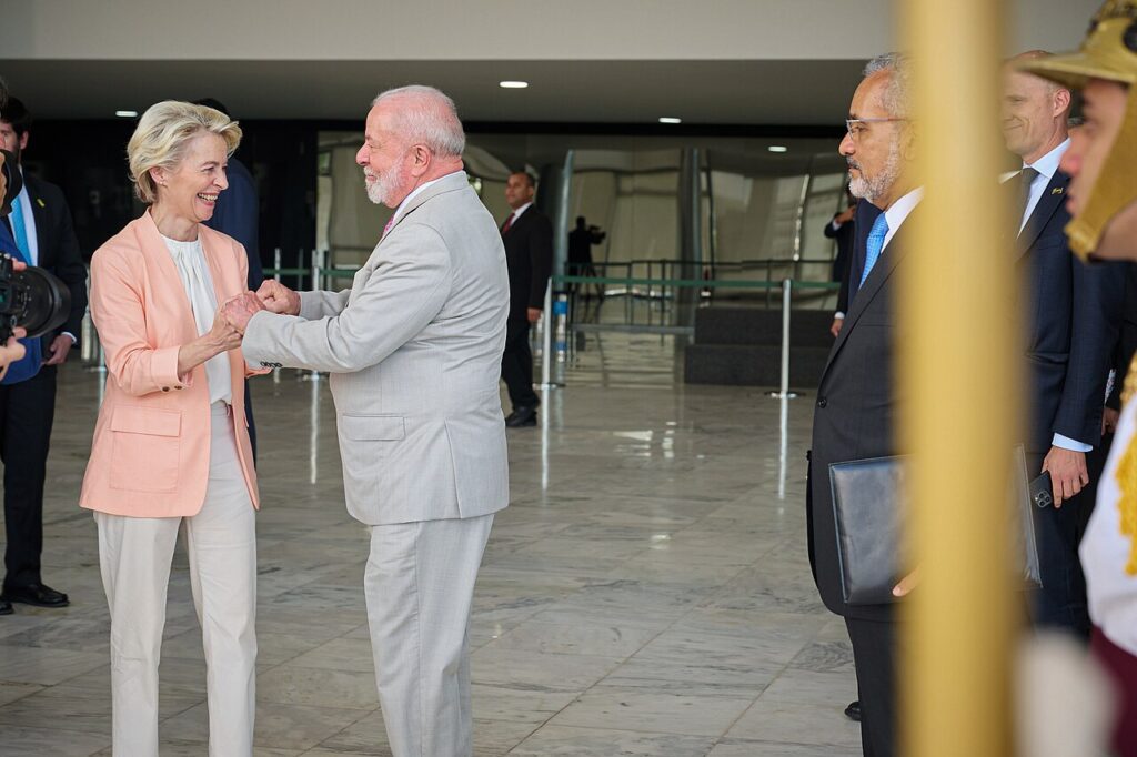 Ursula von der Leyen y Lula da Silva en Brasilia, en junio de 2023