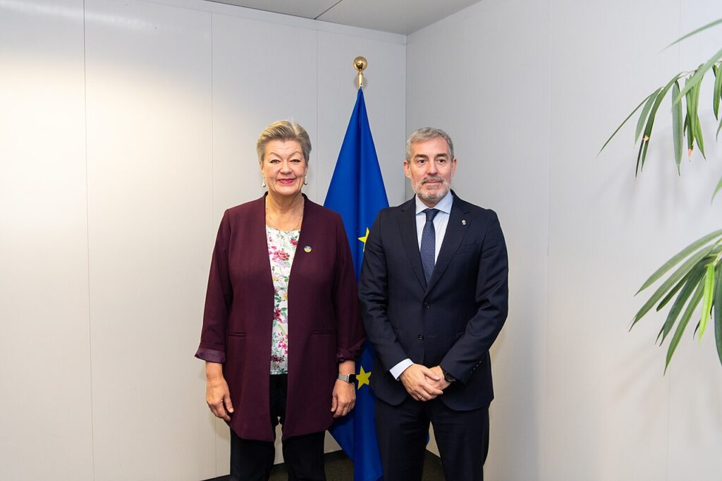 Fernando Clavijo, presidente de Canarias, en una reunión en Bruselas en 2023