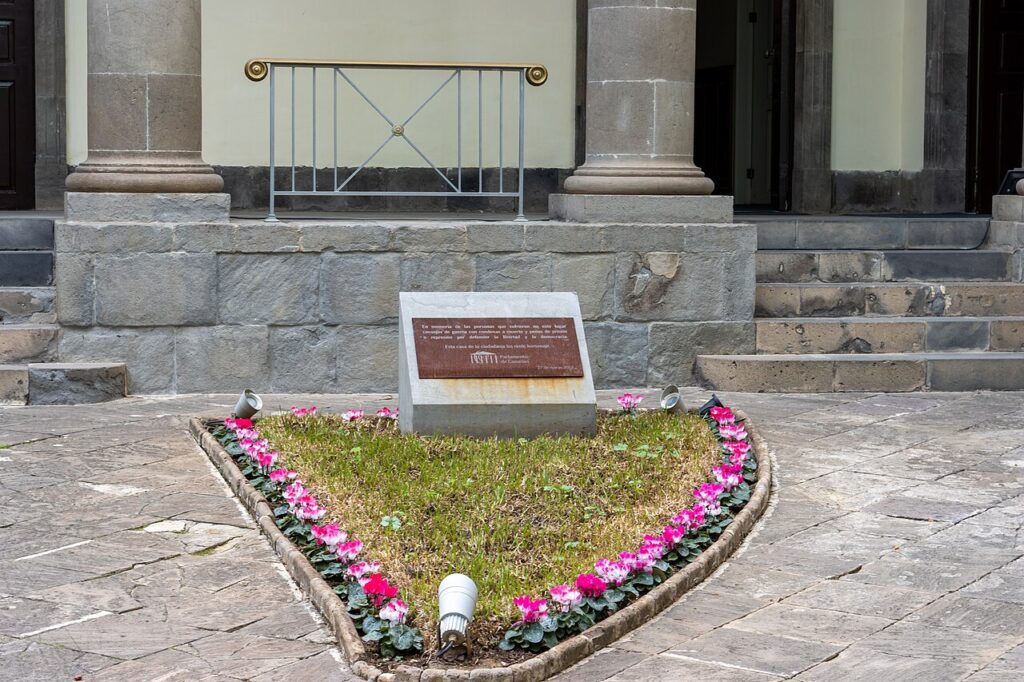 Edificio del Parlamento de Canarias, en Santa Cruz de Tenerife, en una imagen de archivo