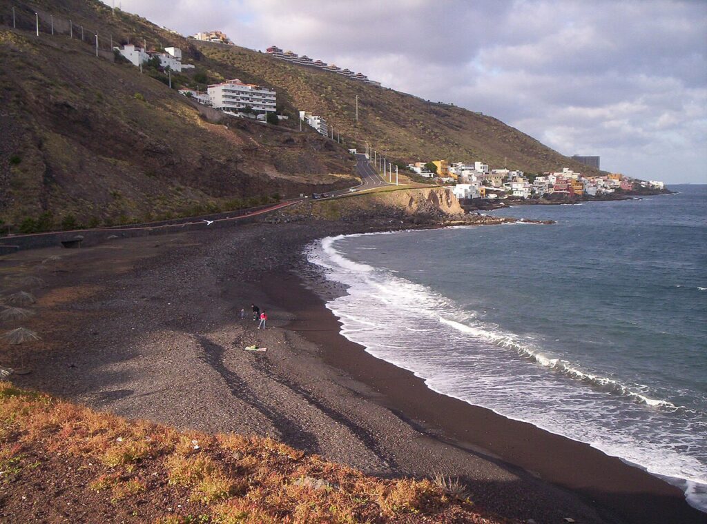 Playa de La Nea, en el municipio de Candelaria