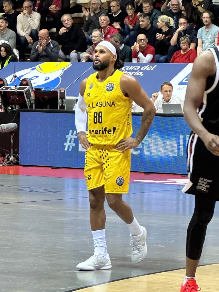 Patty Mills, con la camiseta de La Laguna Tenerife, en un partido de marzo de 2026