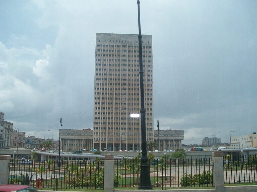 Hospital Hermanos Ameijeiras, en La Habana