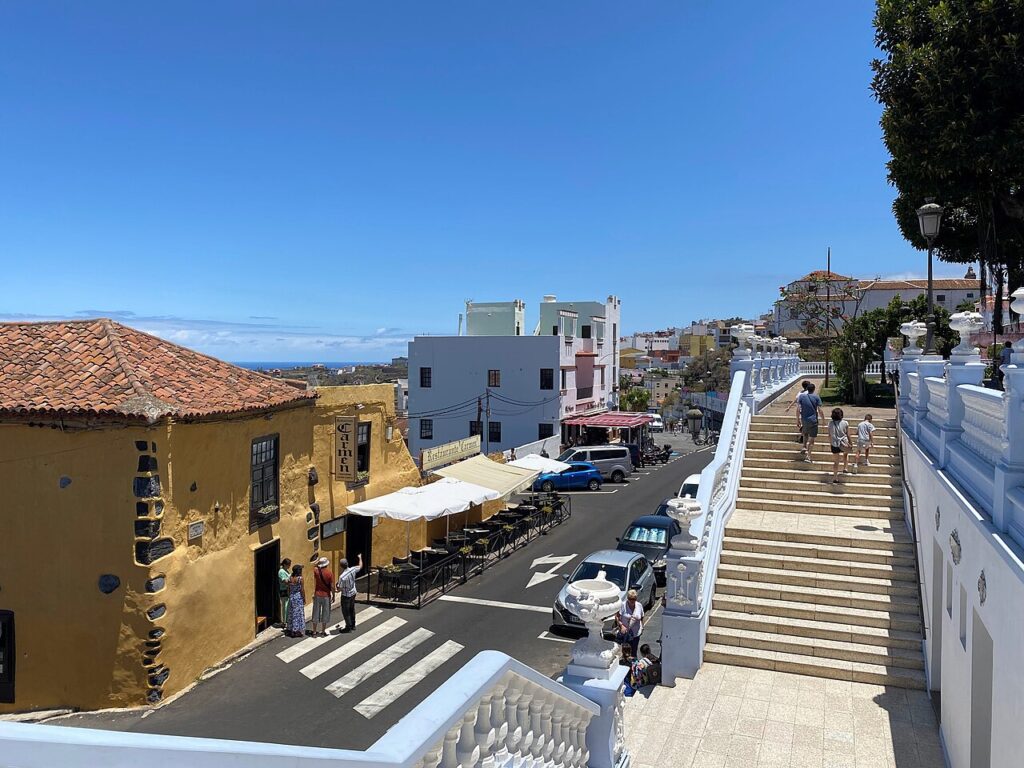 La avenida de Canarias, en Icod de los Vinos, donde se instalarán cuatro refugios climáticos