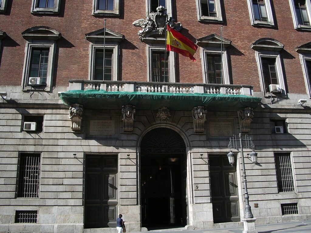 Sede del Ministerio de Hacienda, en la antigua Real Casa de la Aduana de Madrid