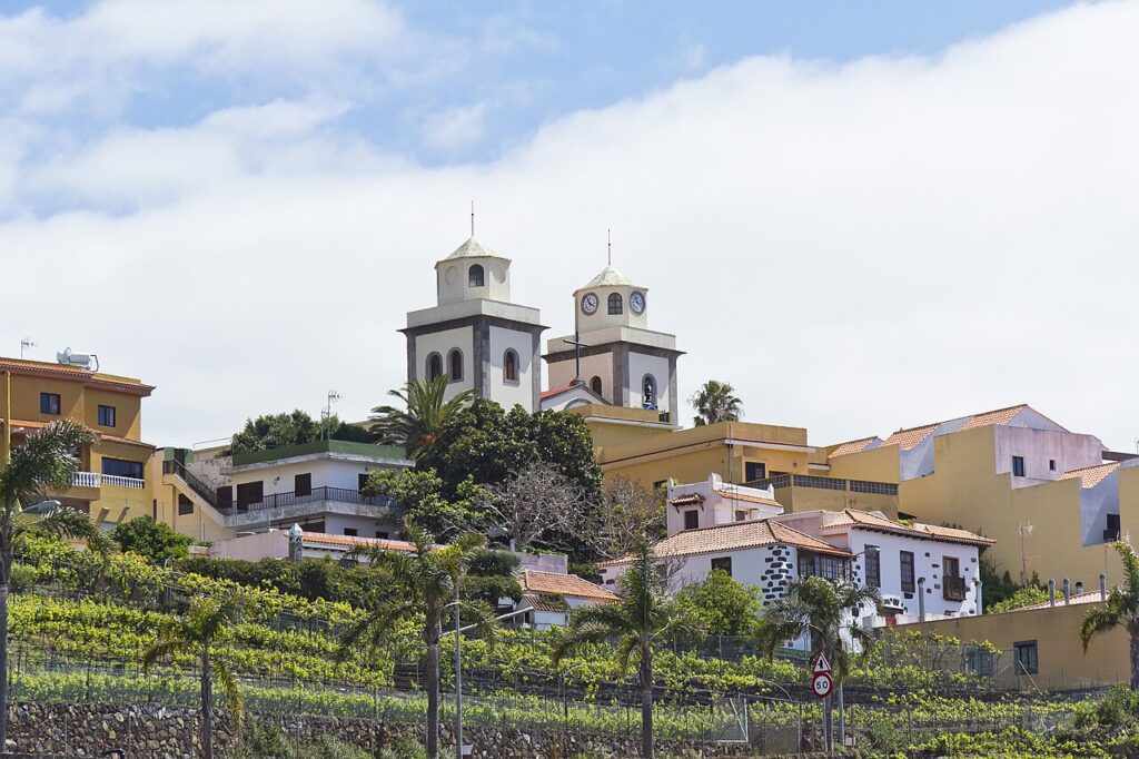 Iglesia de San Salvador y casco de La Matanza de Acentejo