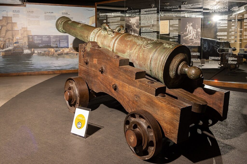 Cañón Tigre expuesto en el Centro de Interpretación del Castillo de San Cristóbal, en Santa Cruz de Tenerife