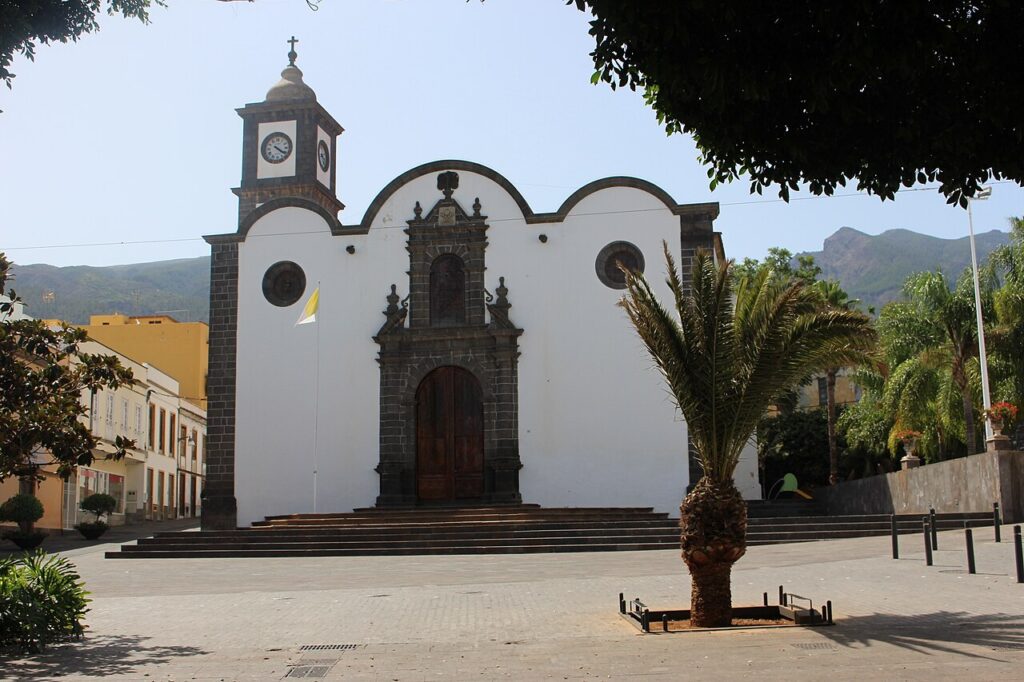 Iglesia de San Pedro, en el casco de Güímar