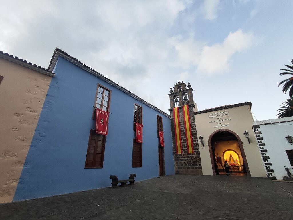 Plaza y Real Santuario del Santísimo Cristo de La Laguna (imagen de archivo de 2024)