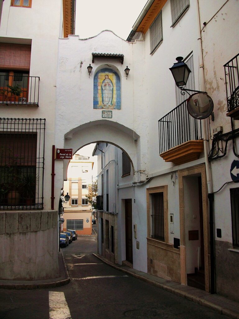 Portal de la Verge Maria, en Oliva (Valencia) (imagen de archivo)