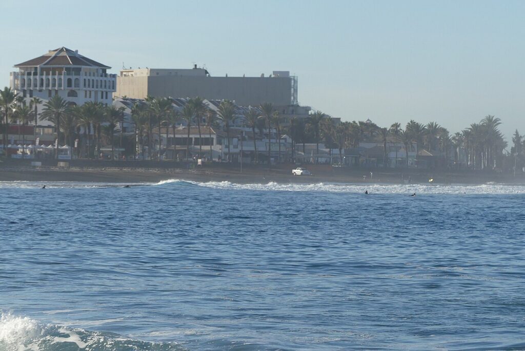 Paseo marítimo de Playa de las Américas, en el sur de Tenerife (imagen de archivo)