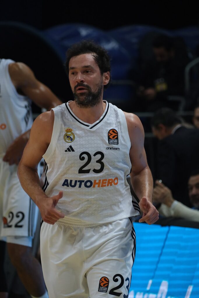 Sergio Llull, con el Real Madrid en un partido de la Euroliga en 2025 (imagen de archivo)
